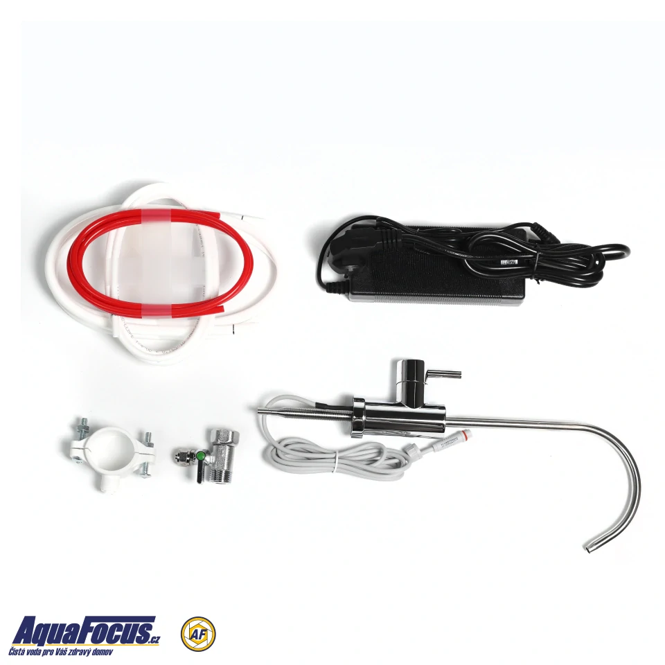 Kompaktní inteligentní přímoprůtočná reverzní osmóza CROSS90